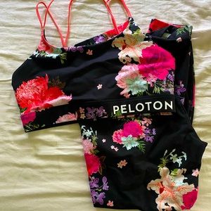 NWT peloton floral set